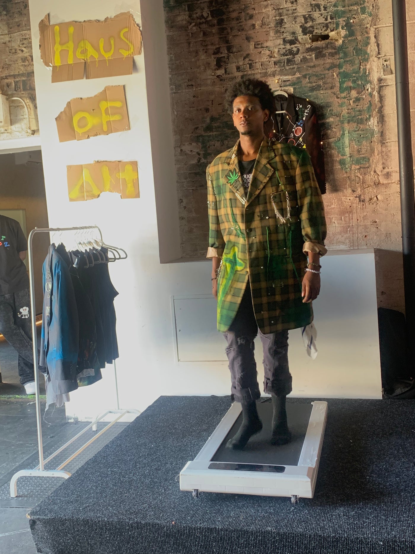 DA-PUNK BLOCK PARTY gallery image 3